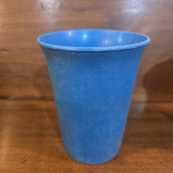 Vintage Tupperware Bell Tumblers Kids Cups Model 109 Blue Orange Yellow Lot 6 - Picture 9 of 16